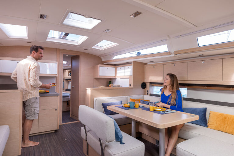 luxury-sailing-yachts-dufour-470-boat-photo-lifestyle-3
