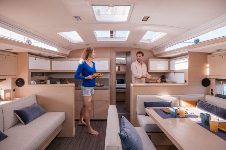 luxury-sailing-yachts-dufour-470-boat-photo-lifestyle-4